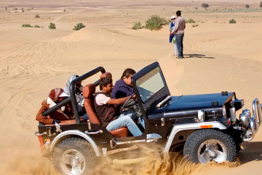 jeep safari jaisalmer